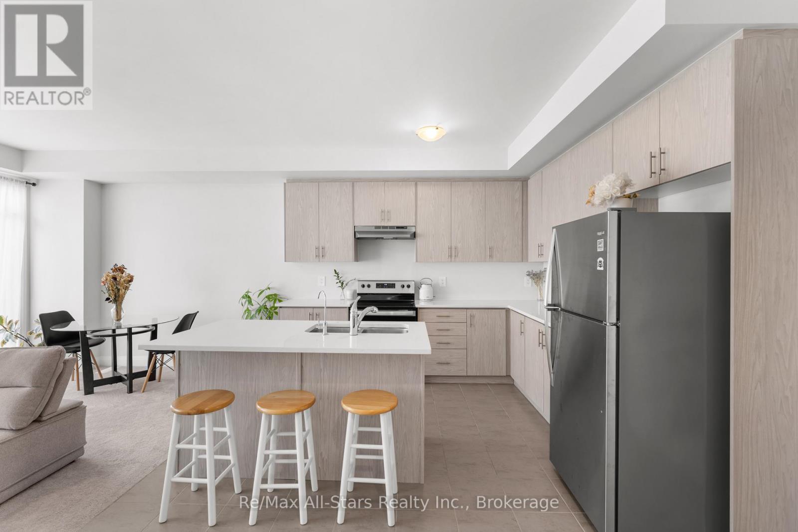 7 KEENAN STREET - 9