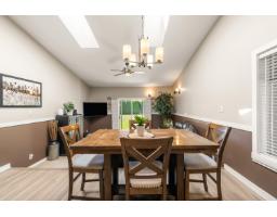 15430 Kilmore Close, Surrey, BC V3S6N9 Photo 20