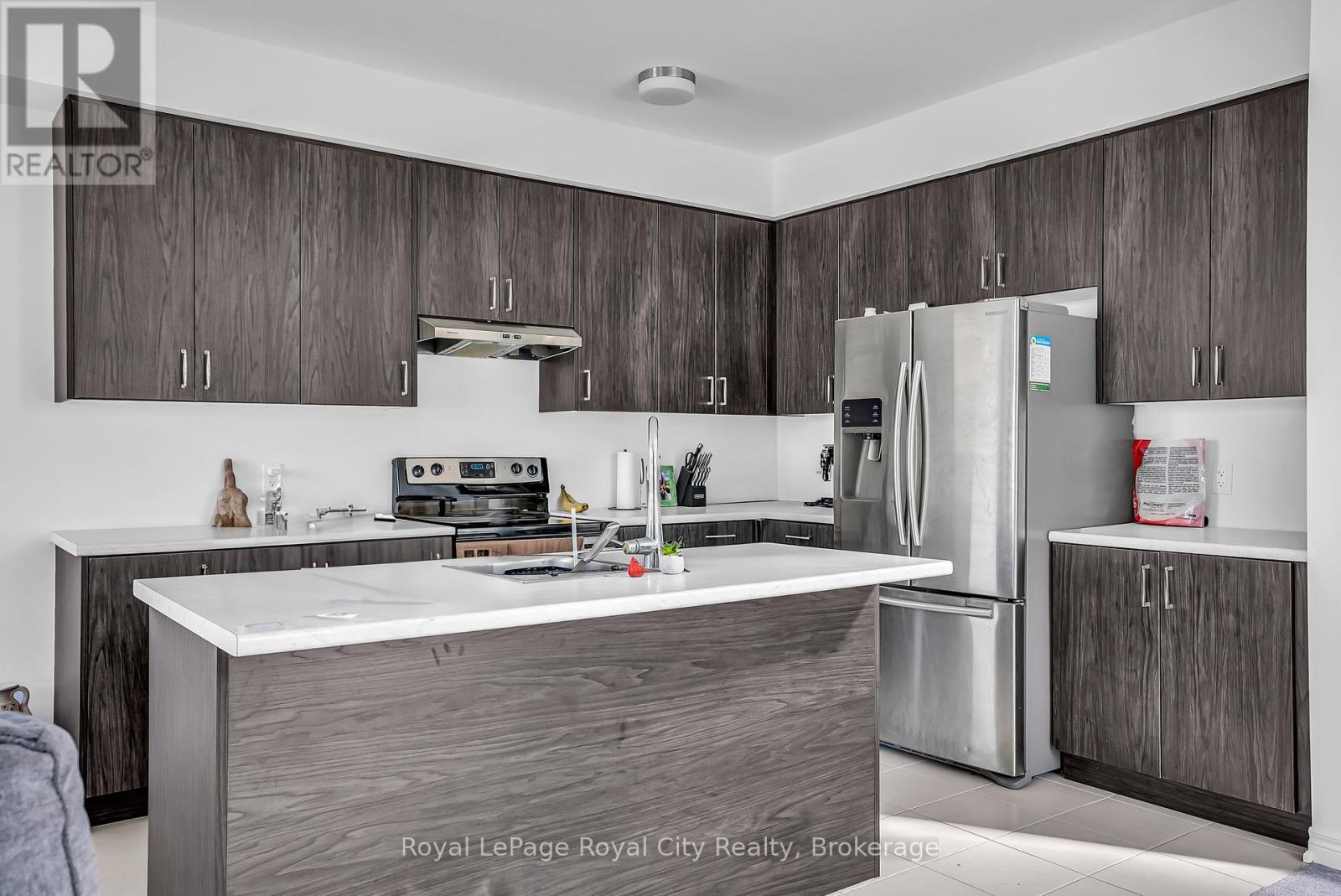 36 PREST WAY - 27