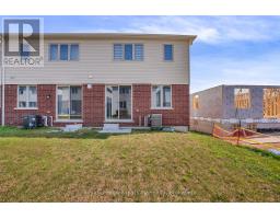 36 Prest Way, Centre Wellington, ON N1M0K3 Photo 32