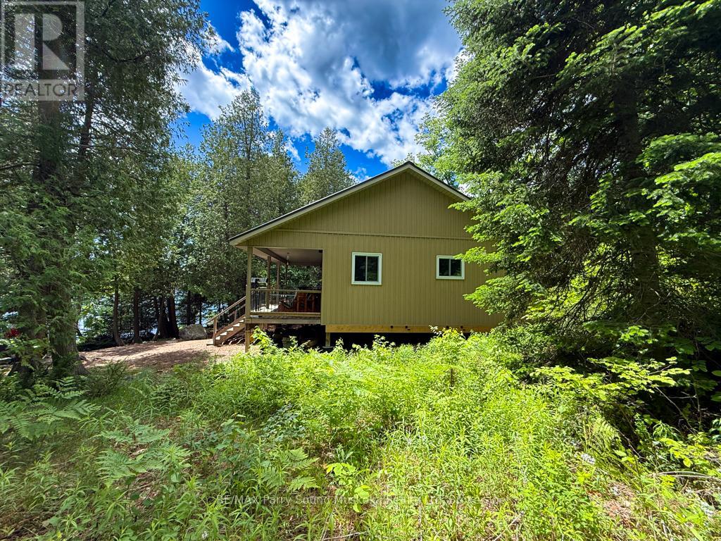 634 WA WHITESTONE LAKE - 13