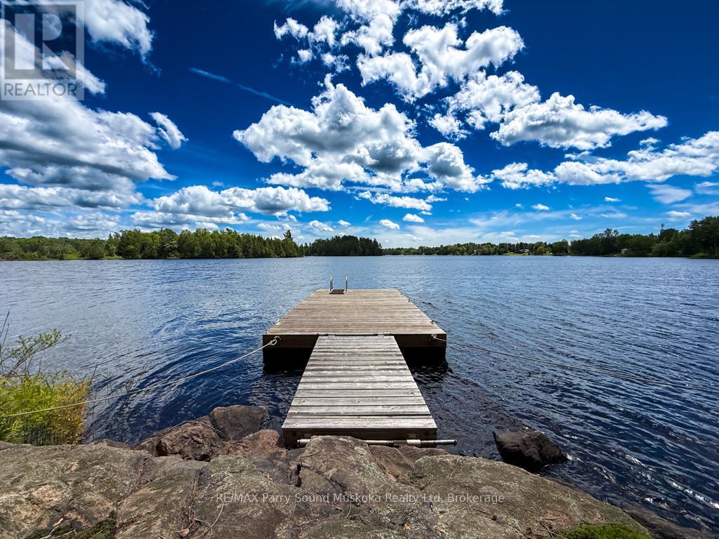 634 WA WHITESTONE LAKE - 18