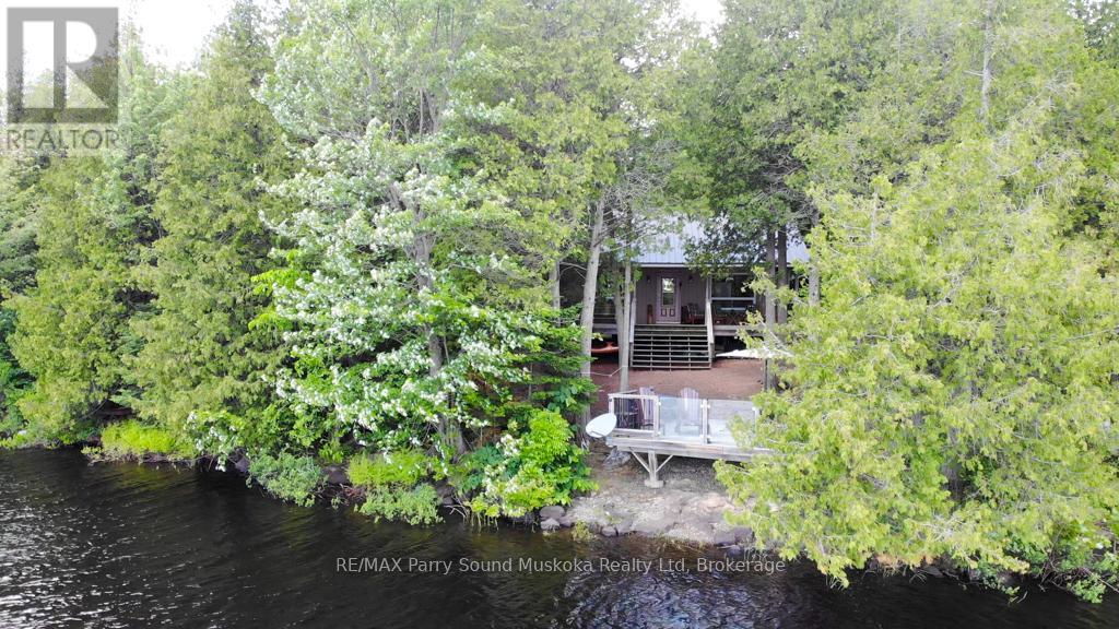 634 WA WHITESTONE LAKE - 3