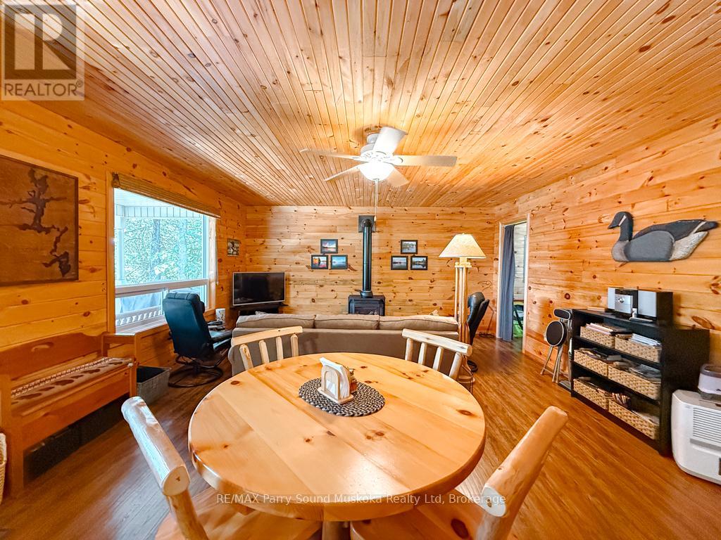 634 WA WHITESTONE LAKE - 30