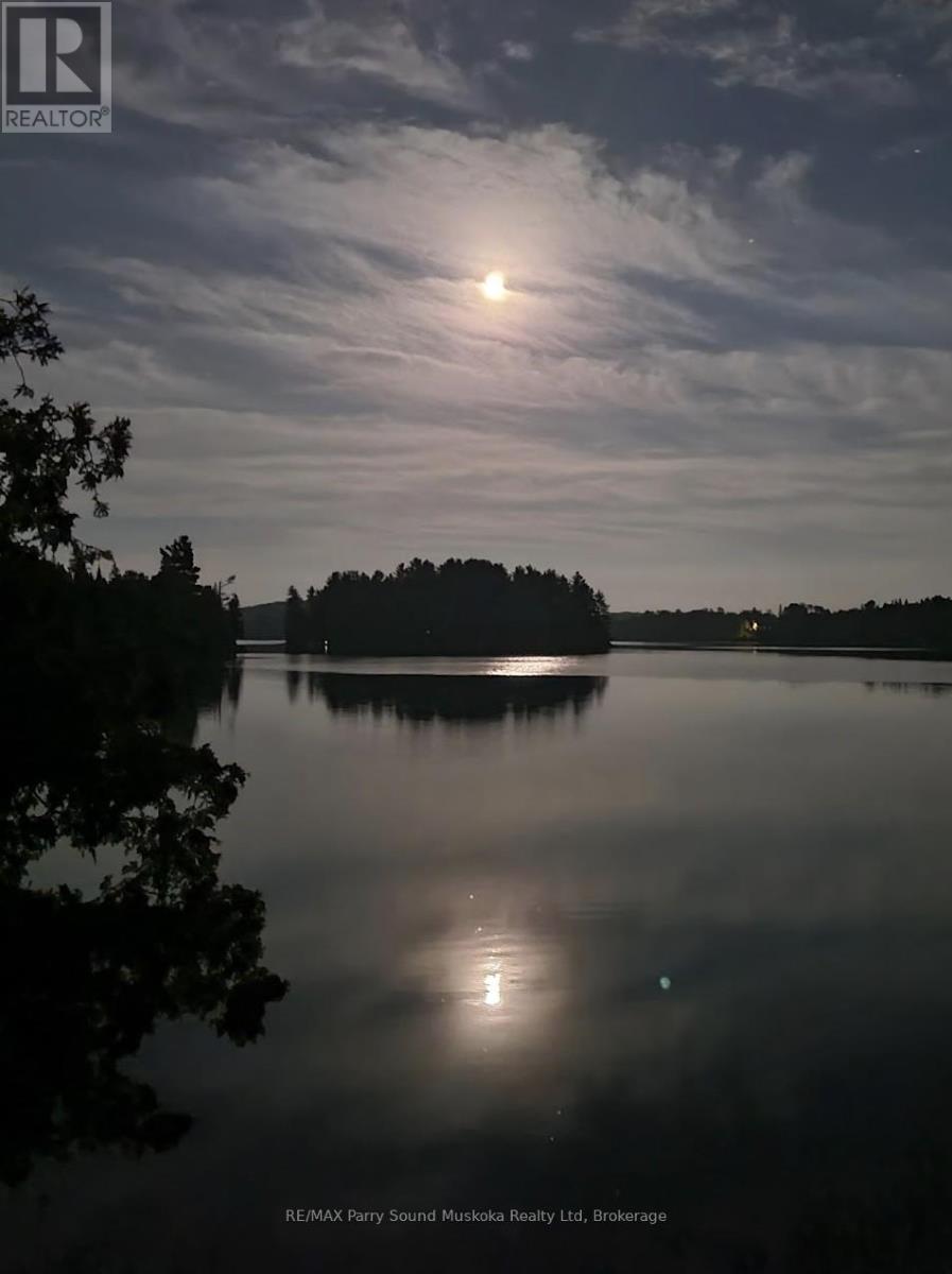 634 WA WHITESTONE LAKE - 43