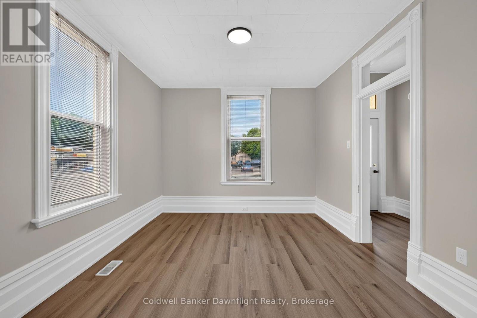 75 LONDON ROAD - Image 10