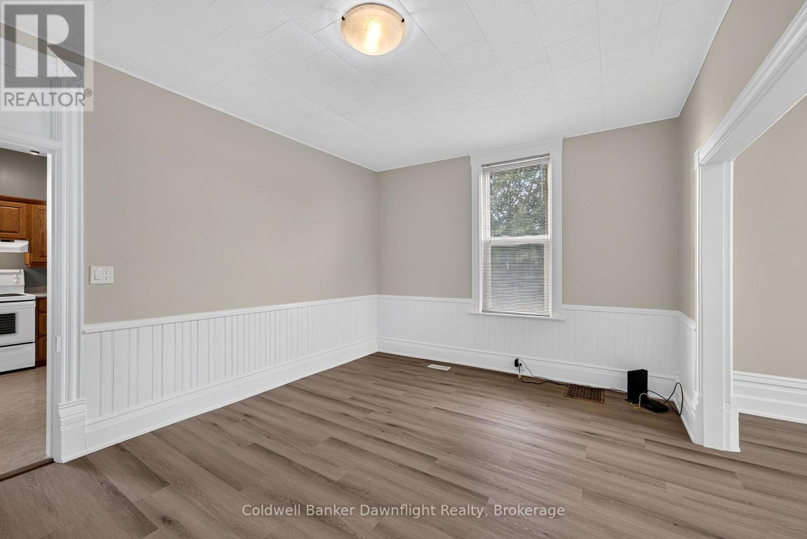 75 LONDON ROAD - Image 14
