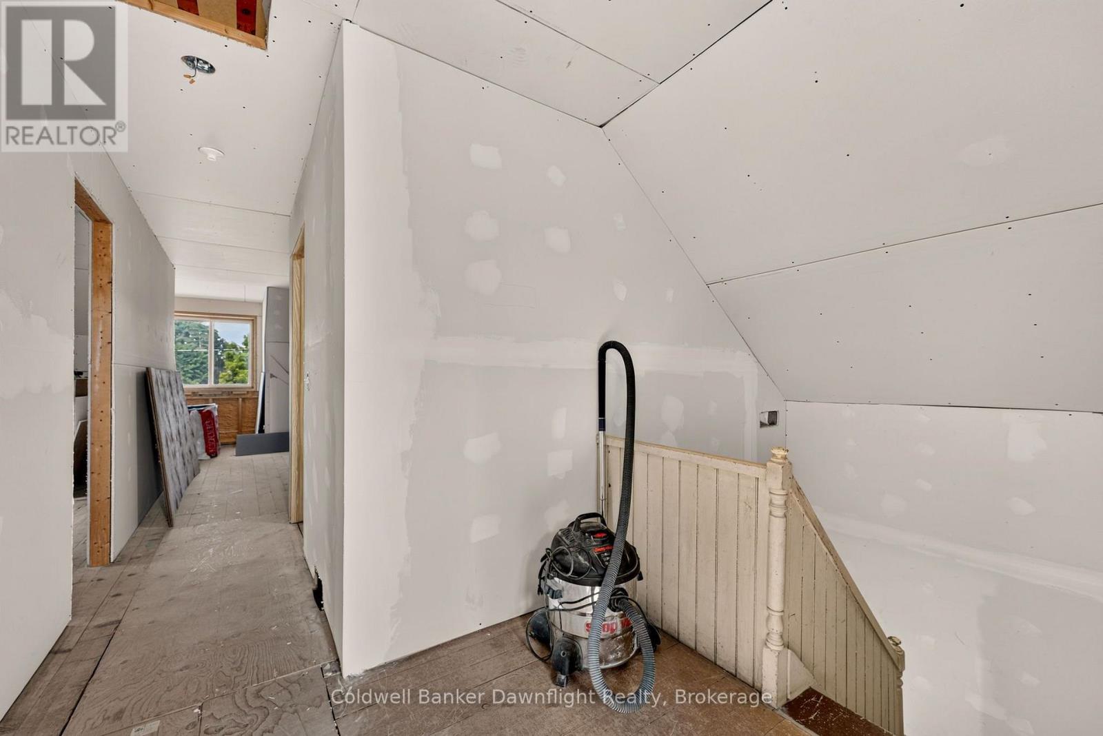 75 LONDON ROAD - Image 25