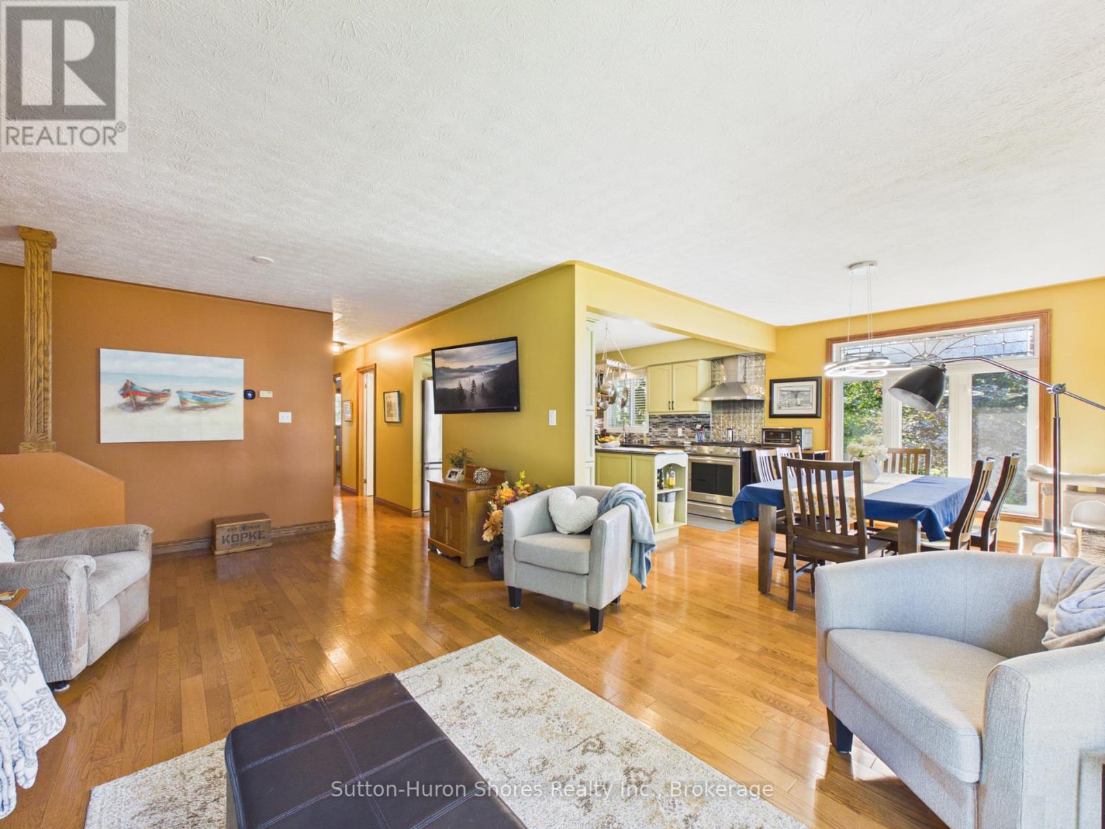 762 BRADFORD STREET - 17