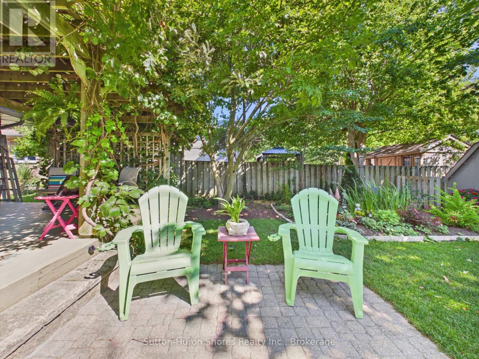 762 BRADFORD STREET - 9