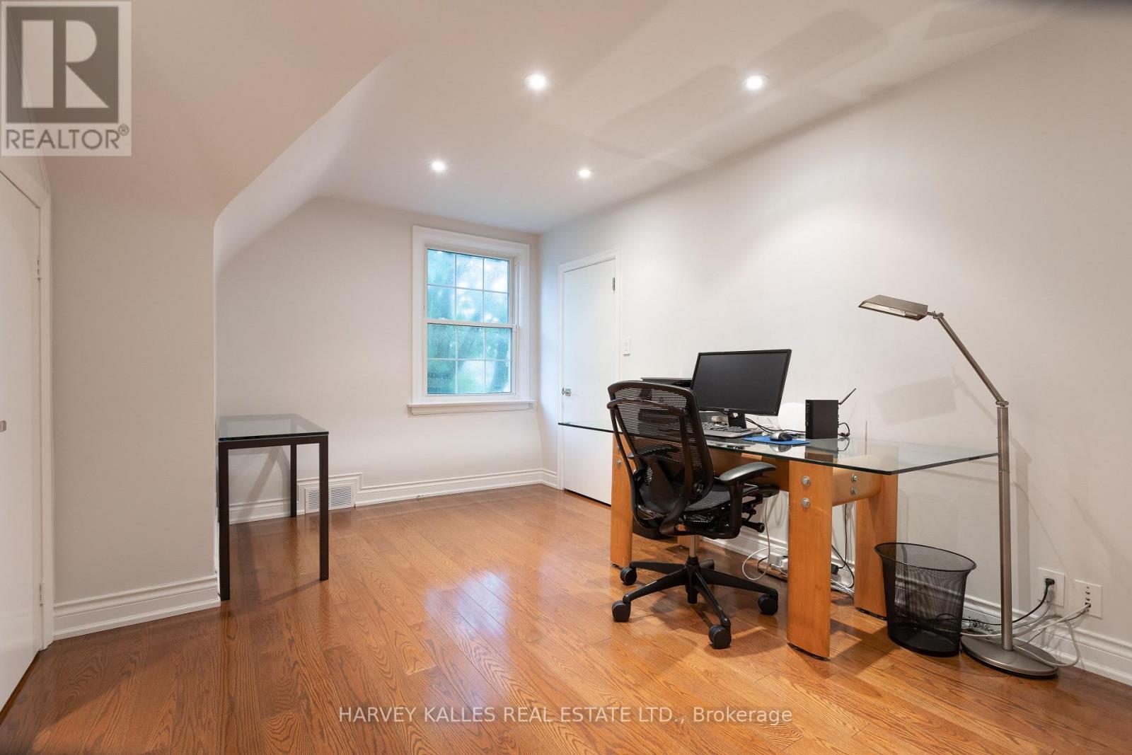 536 BLYTHWOOD ROAD - 20