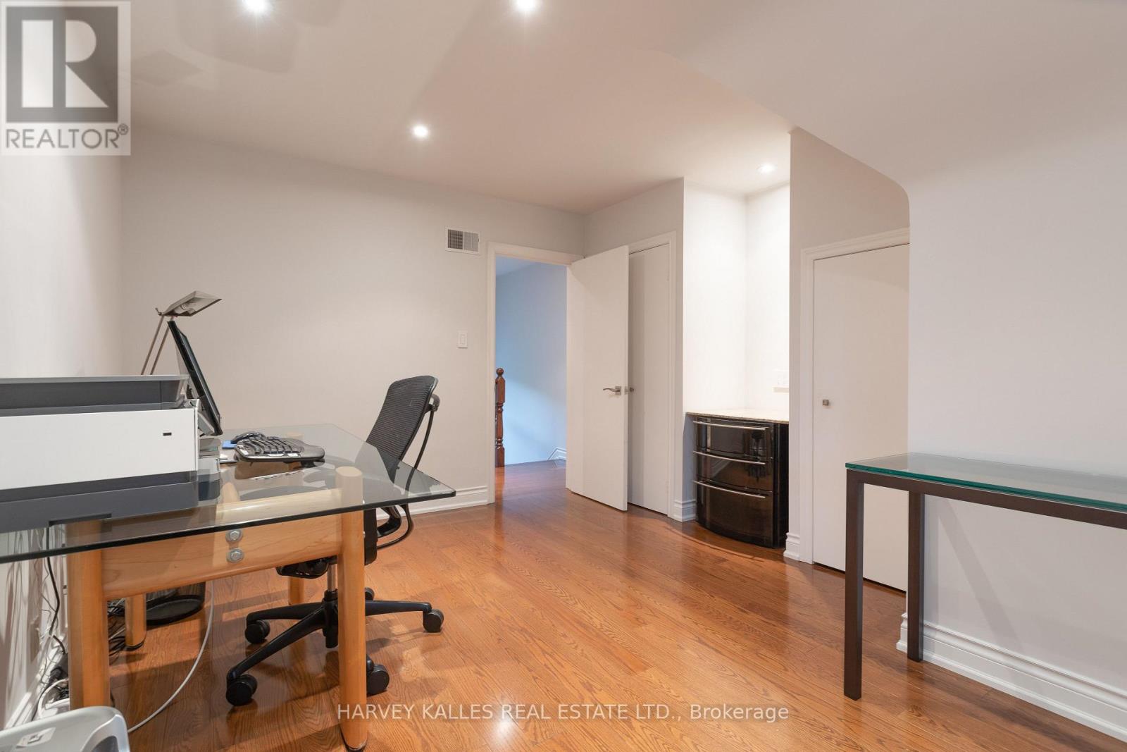536 BLYTHWOOD ROAD - Image 21