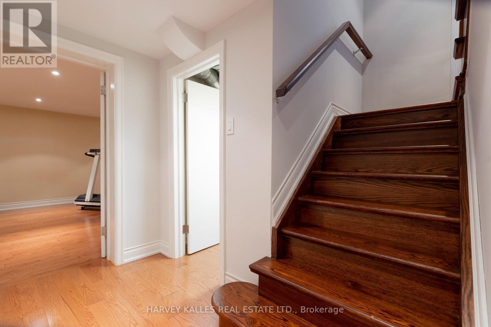 536 BLYTHWOOD ROAD - Image 30