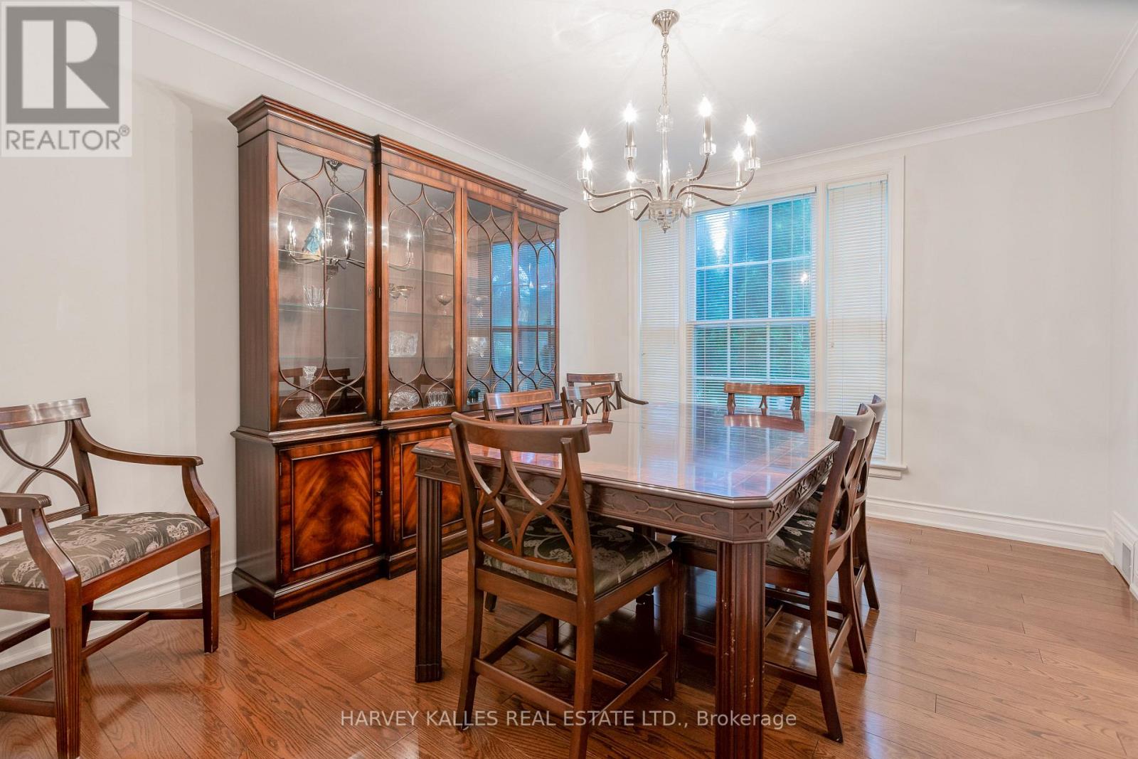 536 BLYTHWOOD ROAD - Image 9