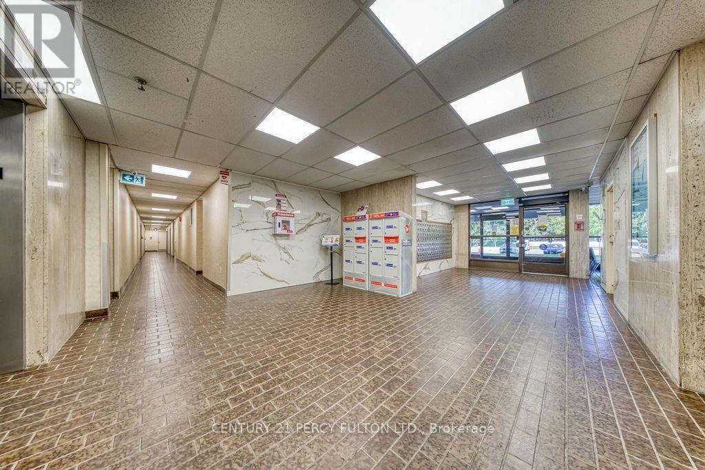 #1404 45 SUNRISE AVENUE - Image 4