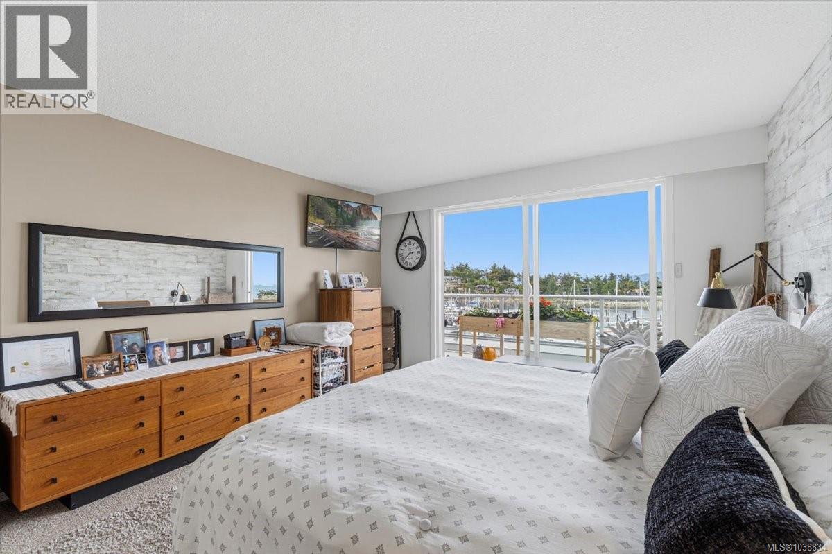 #405 3555 Outrigger Rd - 21