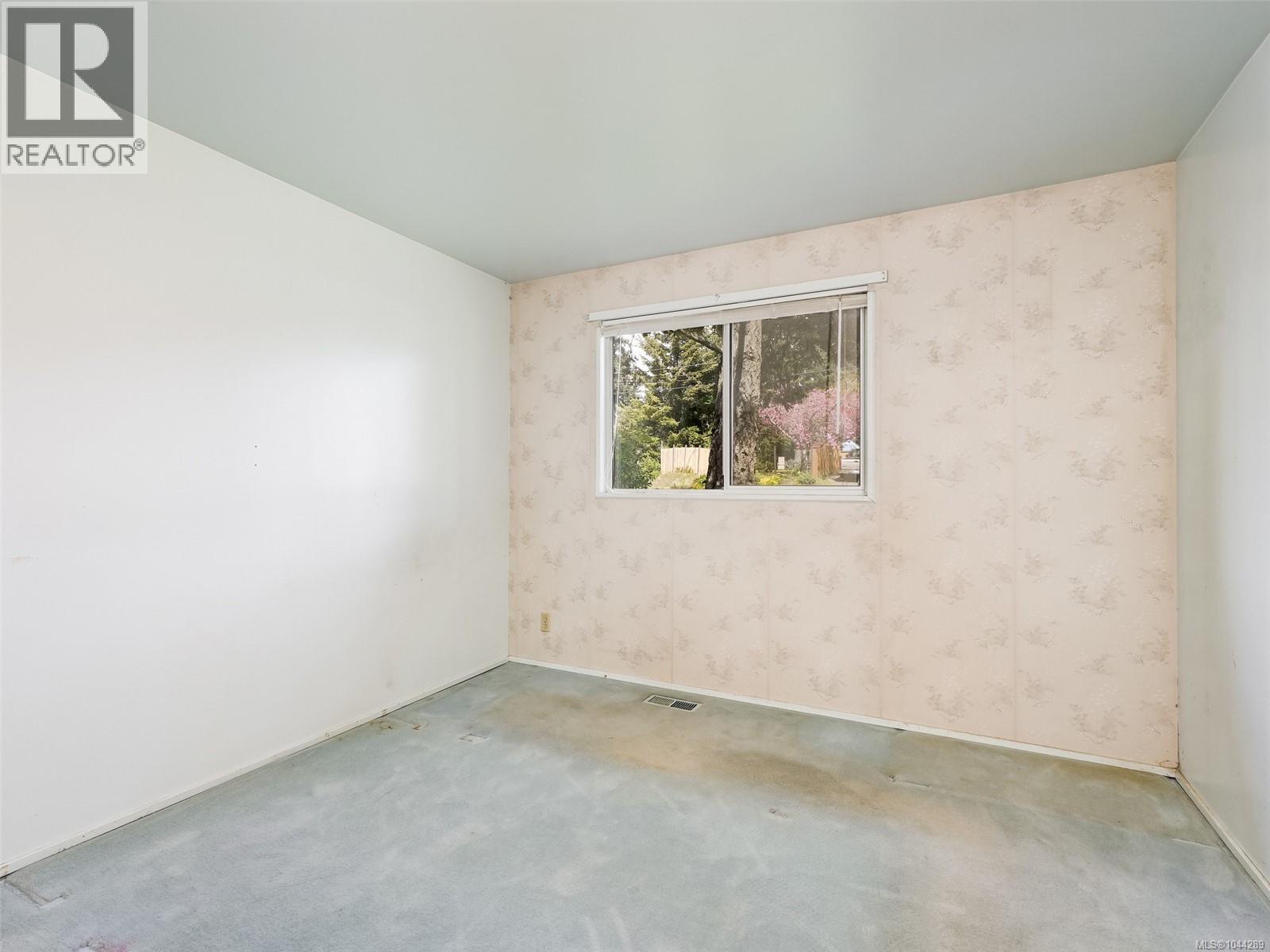 361 Cotlow Rd - 7