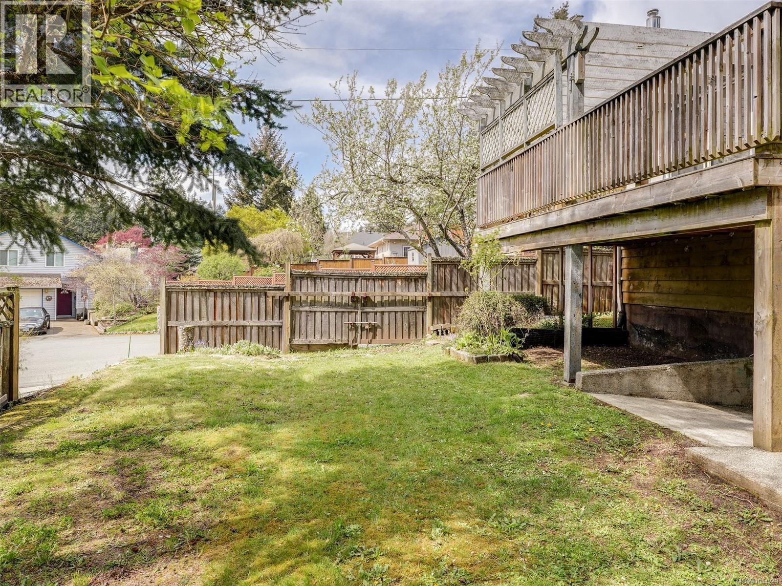 361 Cotlow Rd - 22