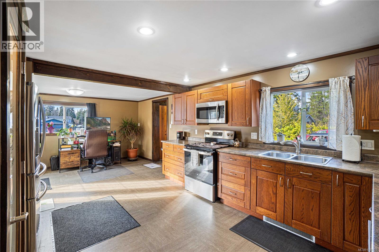1143 Bellevue Rd - 44