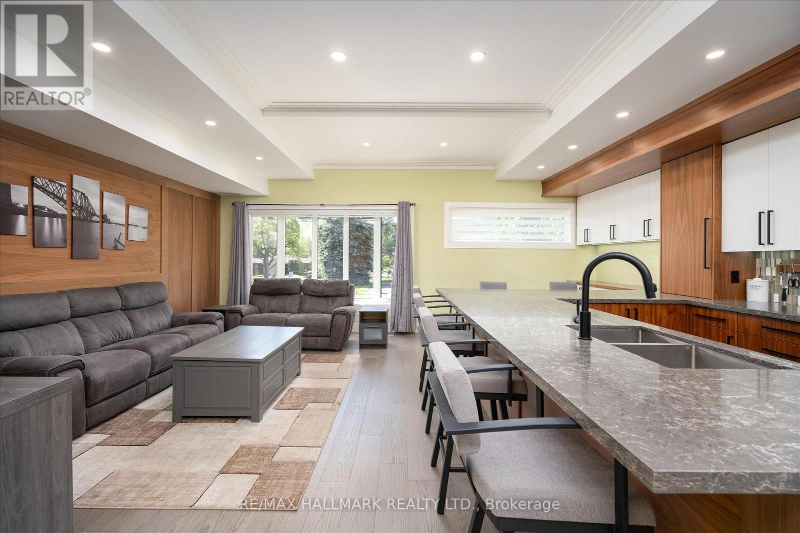 76 FELICITY DRIVE - 12