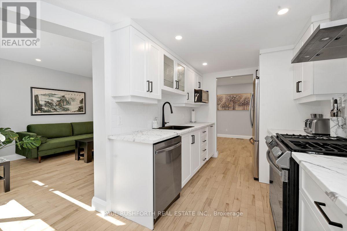 70 SHEPPARD'S GLEN AVENUE - 13