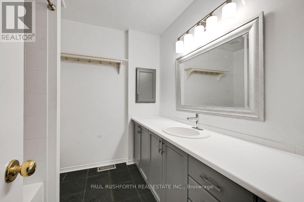 70 SHEPPARD'S GLEN AVENUE - 22