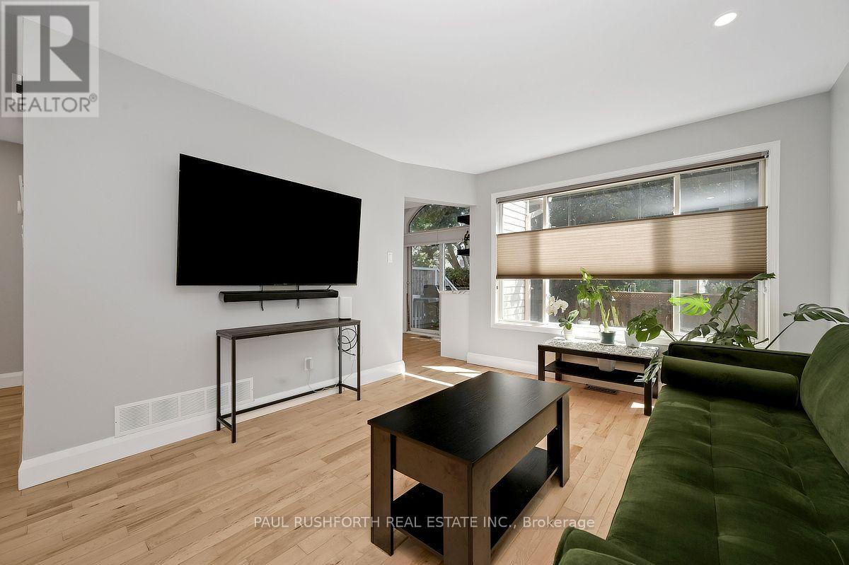 70 SHEPPARD'S GLEN AVENUE - 6