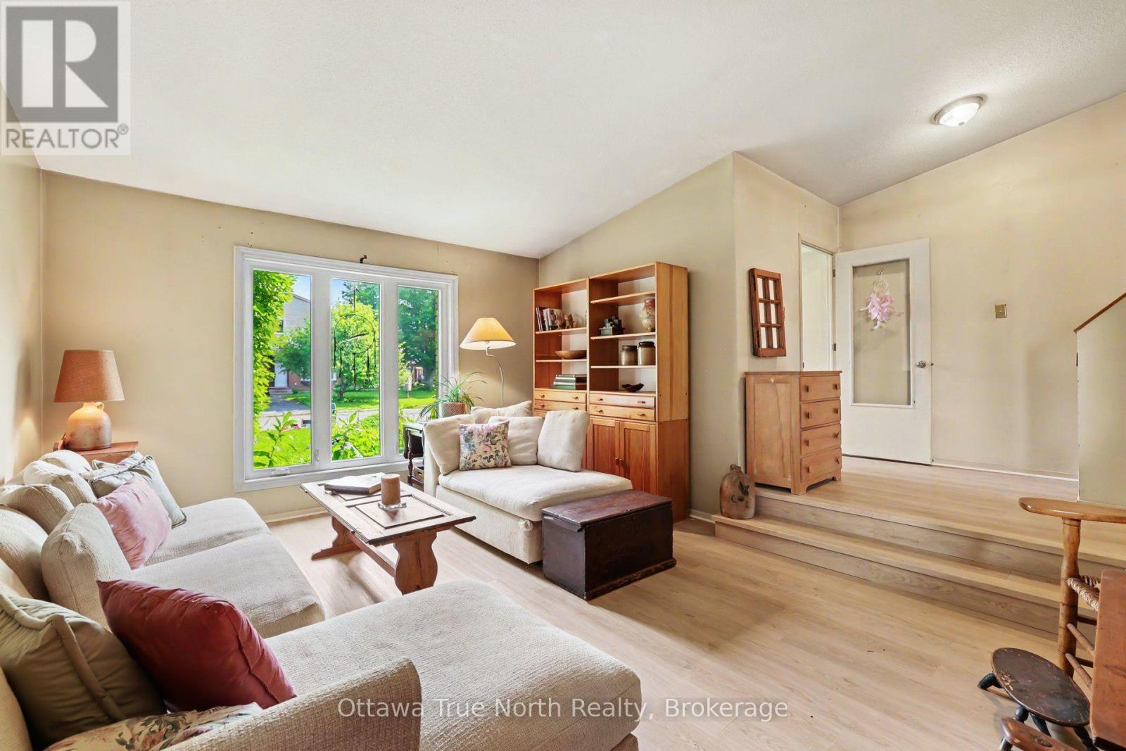 41 ALDGATE CRESCENT - 5