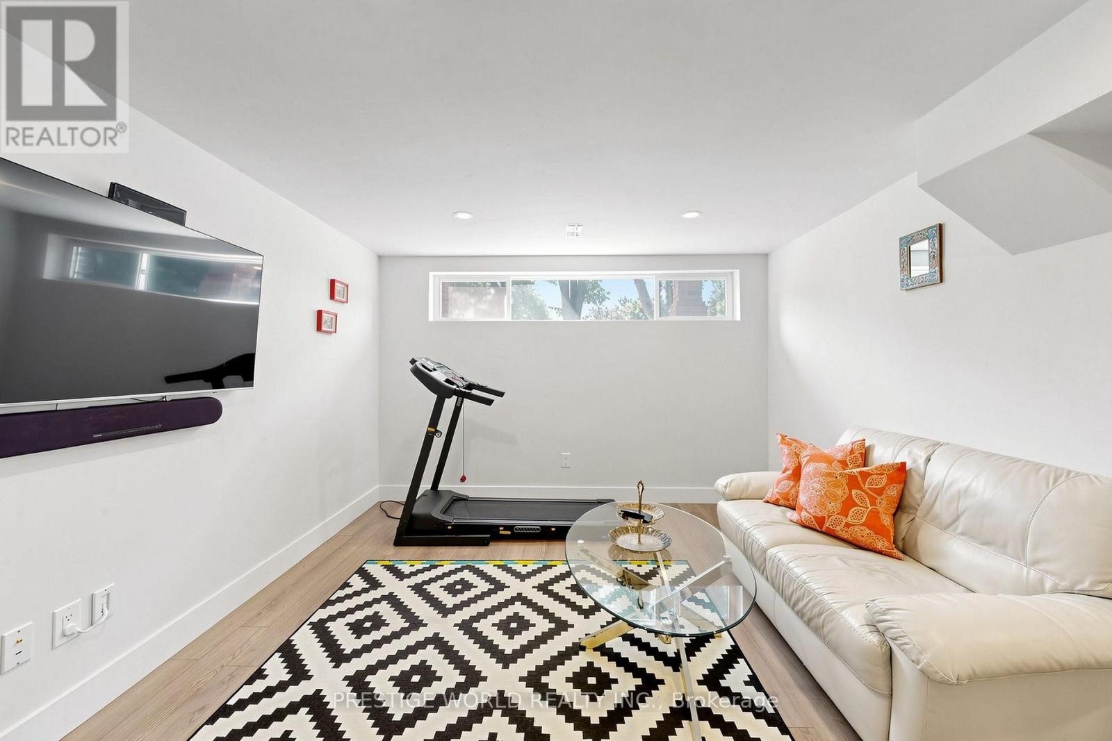 20 HESTER COURT - Image 32