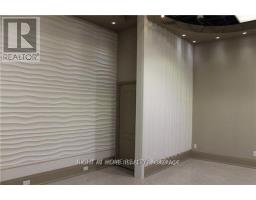 369 - 7250 Keele Street, Vaughan, ON L4K1Z8 Photo 7