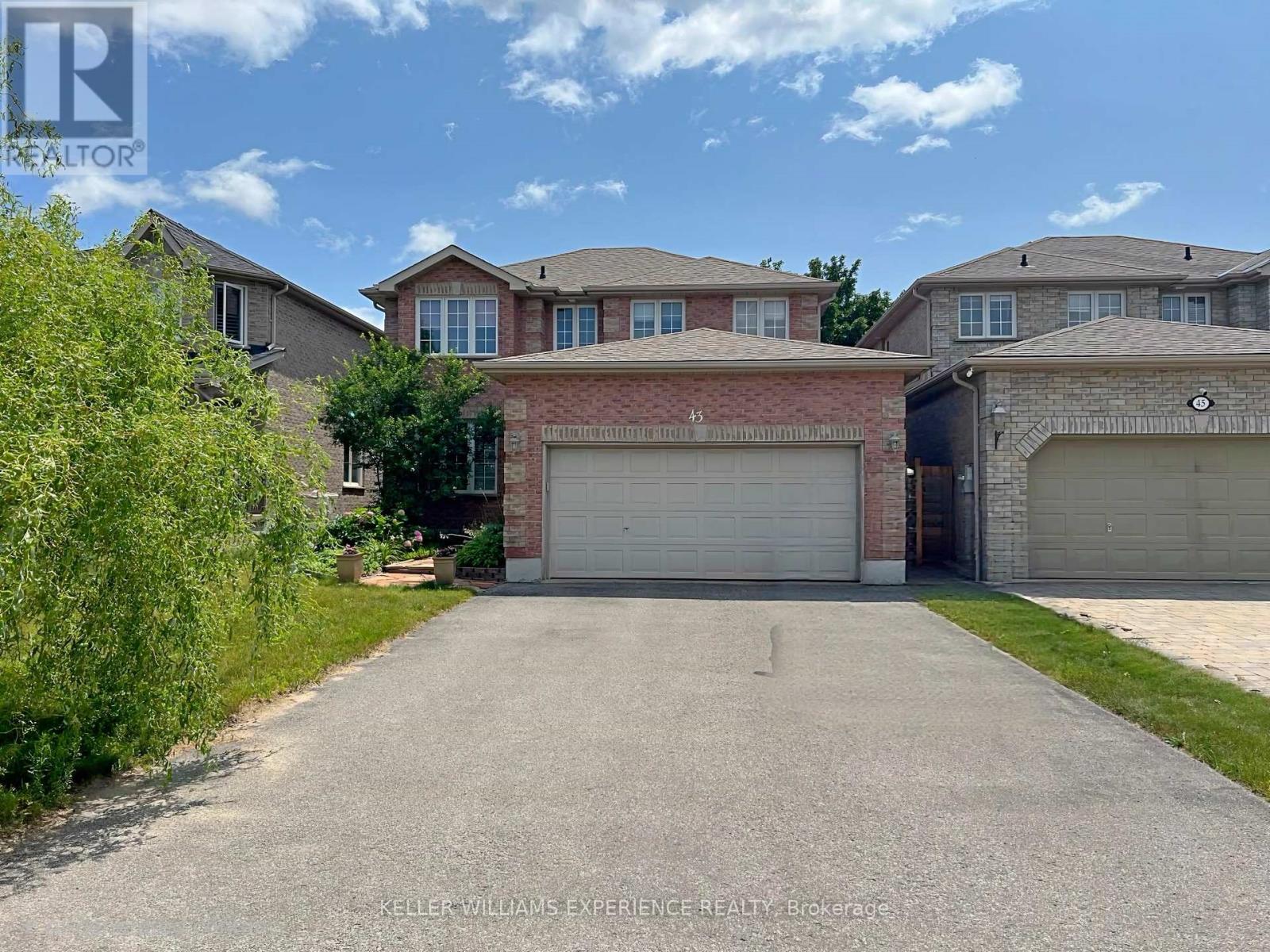 43 DUNNETT DRIVE - 1