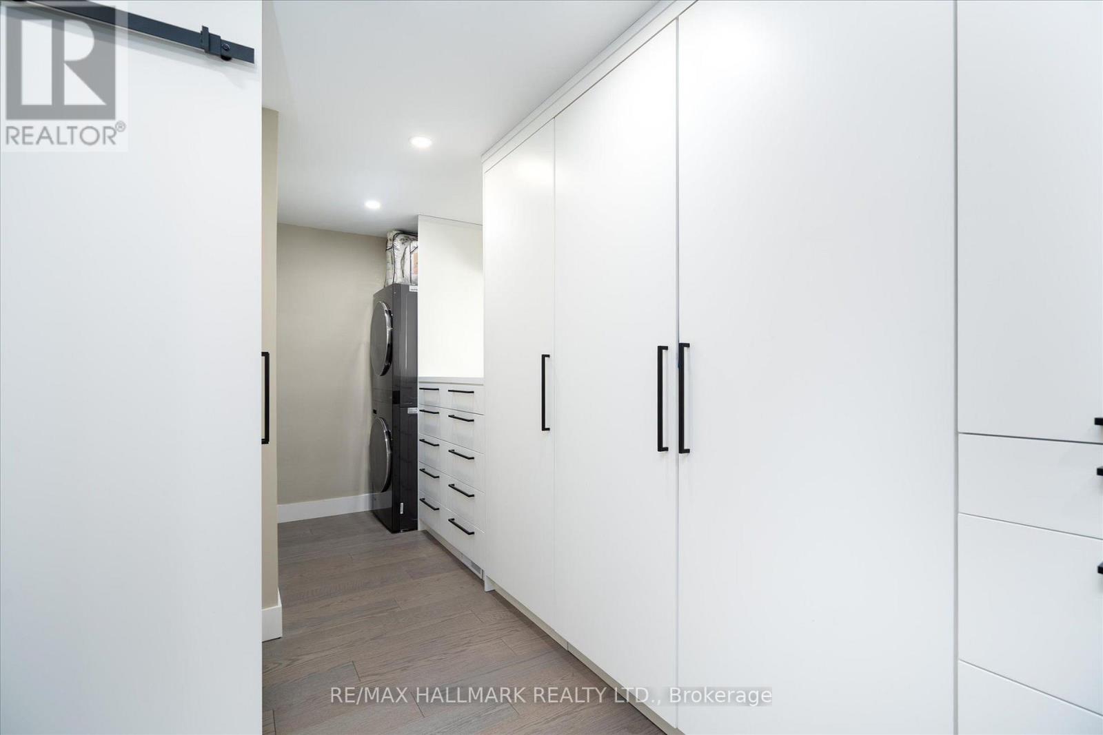 76 FELICITY DRIVE - 22