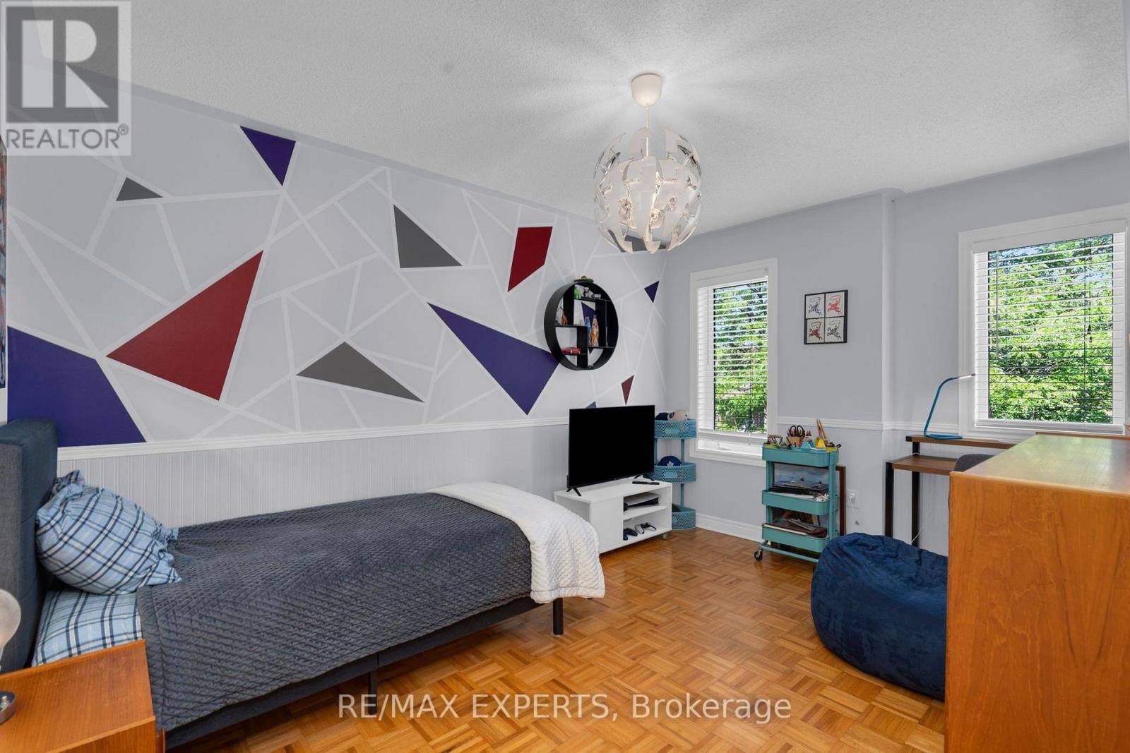 47 CASTELLI COURT - Image 35