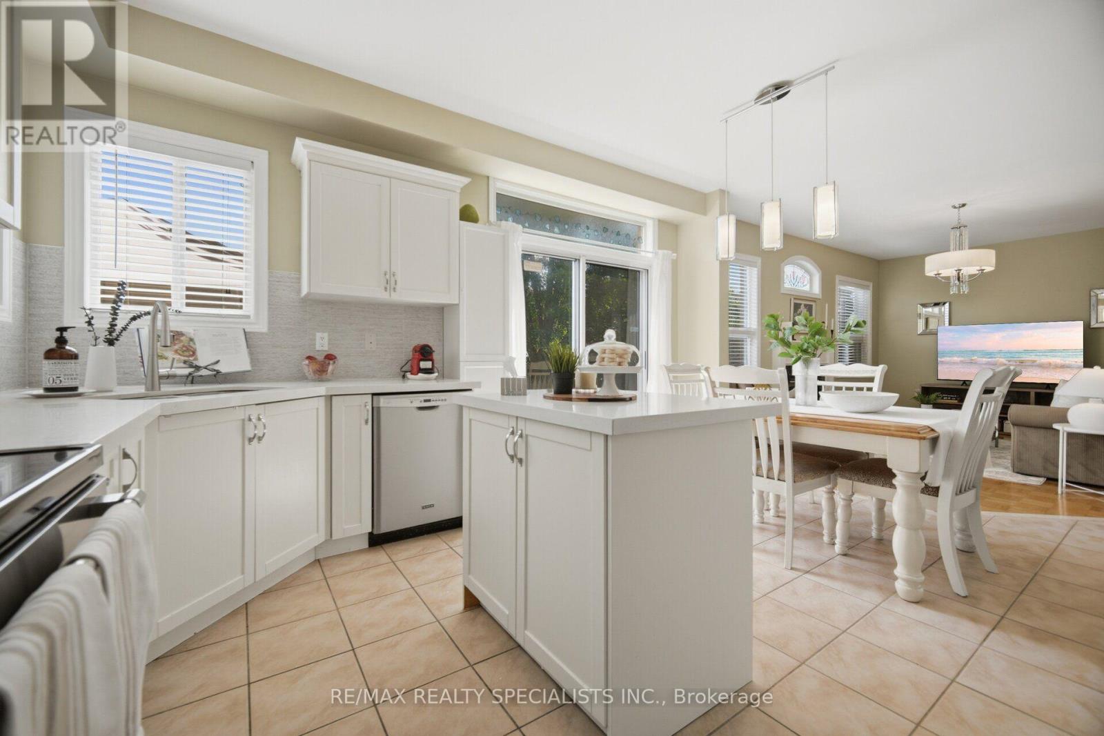 3512 POSITANO PLACE - Image 8
