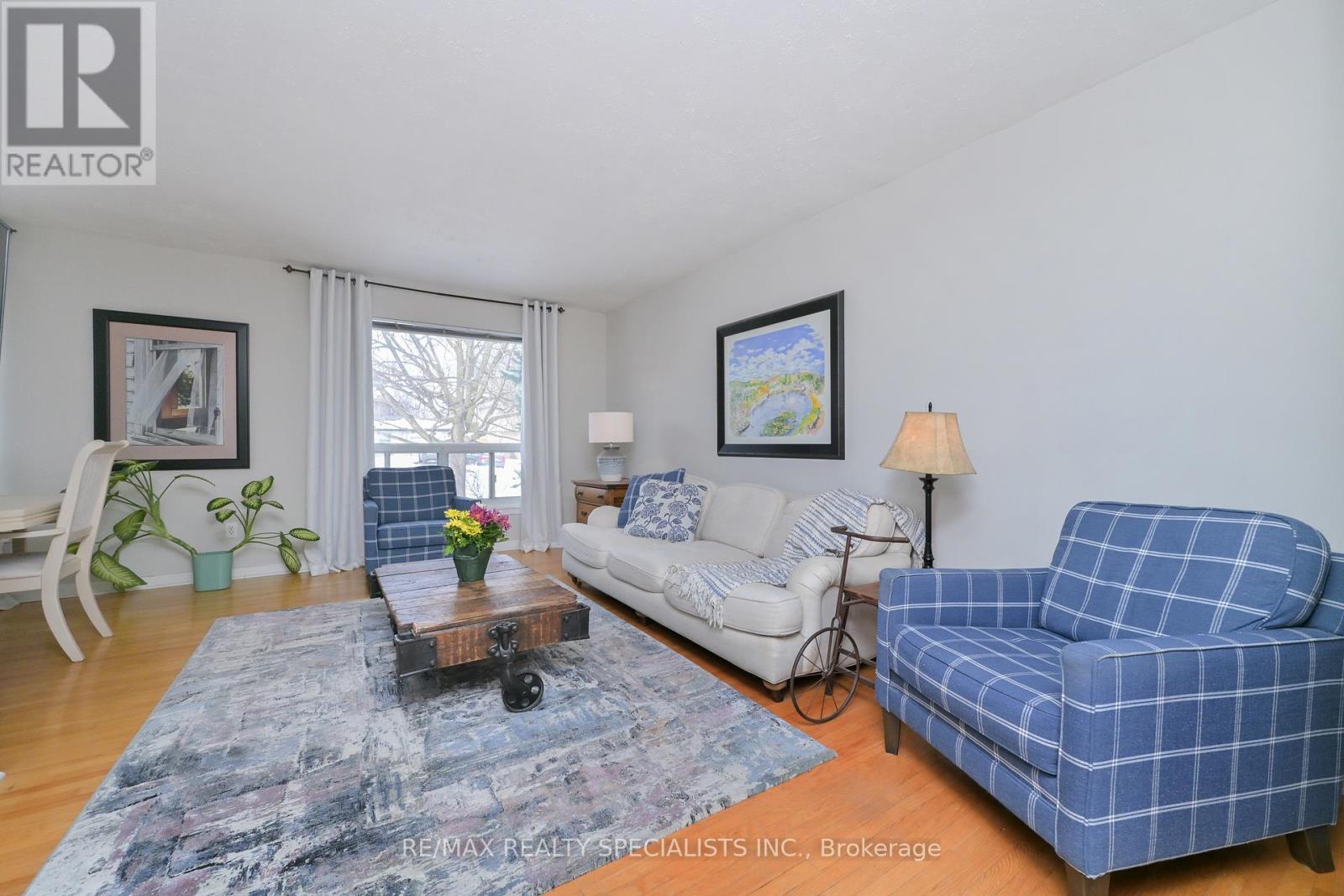 8 BEECHWOOD CRESCENT - Image 11