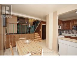 3074 Merritt Avenue, Mississauga, ON L4T1P2 Photo 14