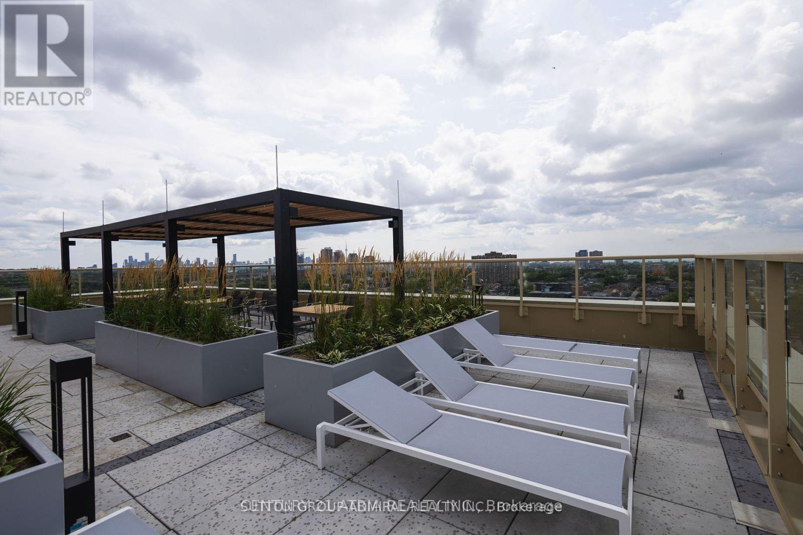 #1103 1787 ST. CLAIR AVENUE W - 30