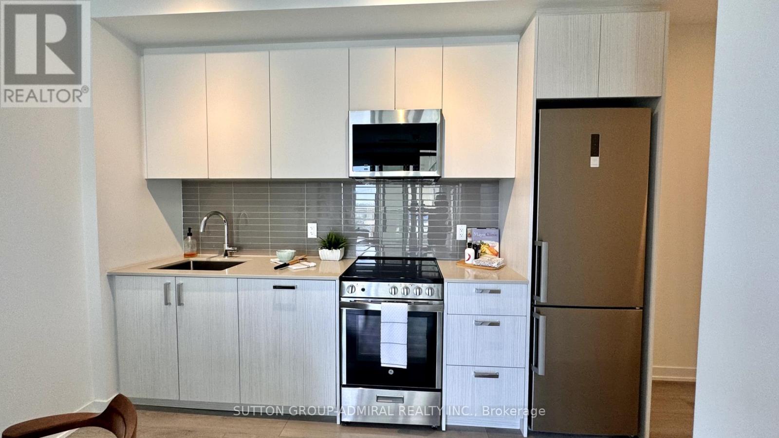 #1103 1787 ST. CLAIR AVENUE W - 7