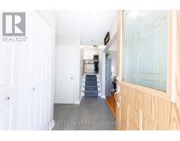 104 - 5 Woodlawn Court, Grimsby, ON L3M3T4 Photo 9