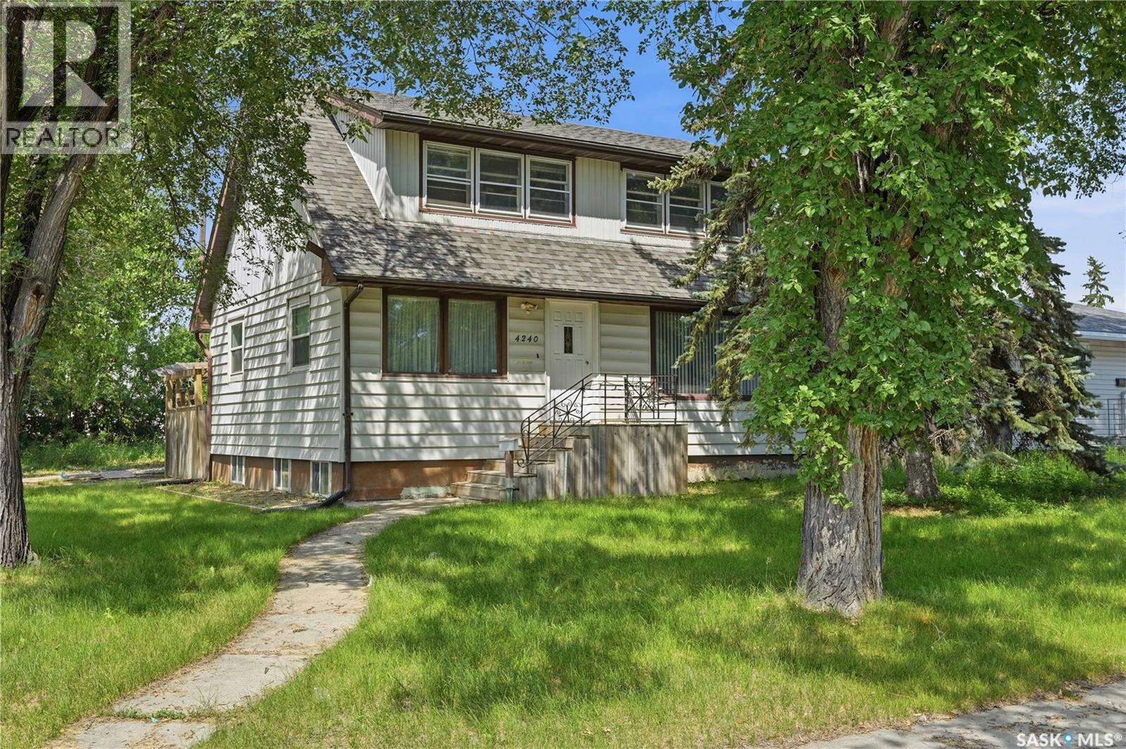 4240 8th AVENUE, Regina — photo 3