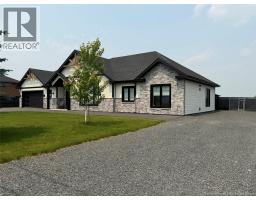 42 Chouinard Street, Saint Quentin, NB E8A1L3 Photo 36
