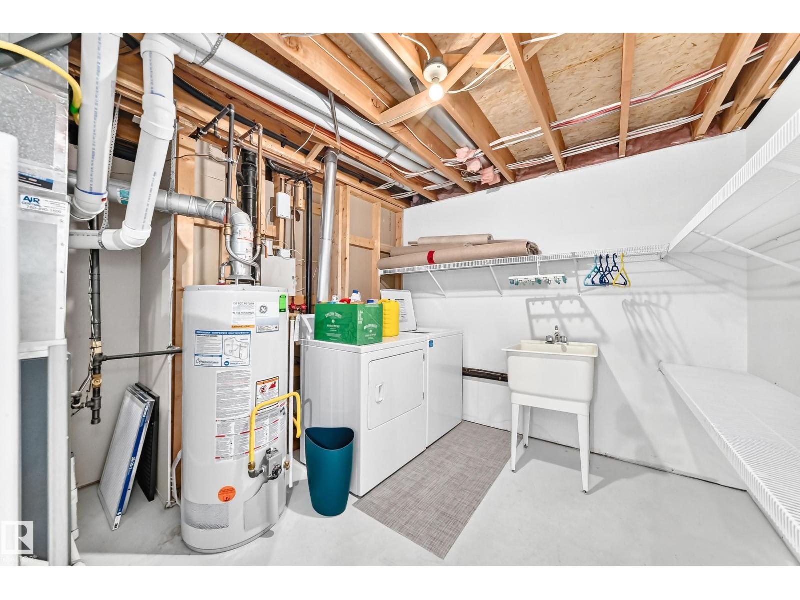 7028 190 ST NW NW - 41