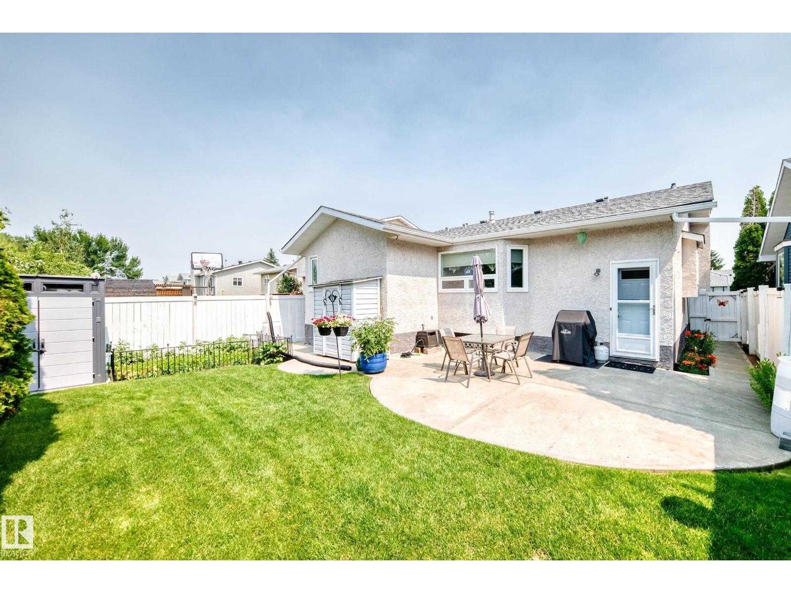 7028 190 ST NW NW - 48