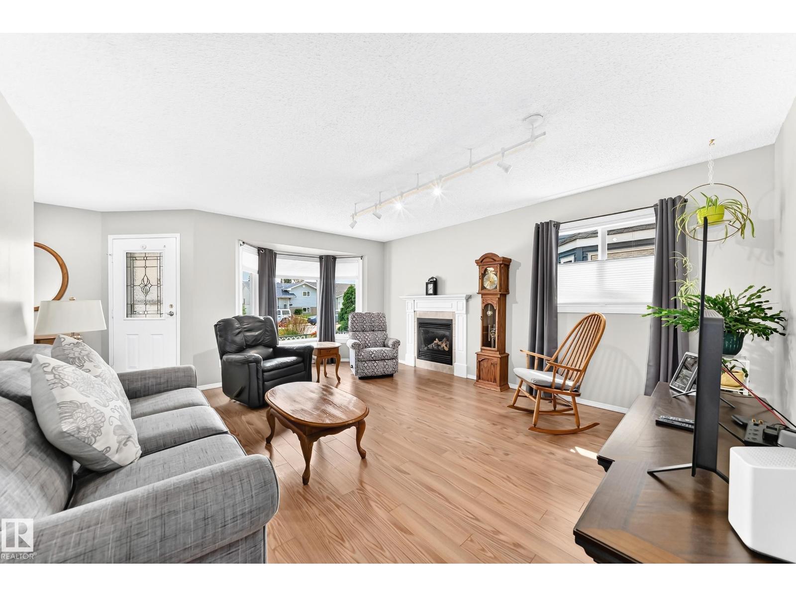 7028 190 ST NW NW - 5