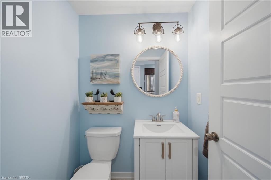 115 ENGLISH Lane - Image 17