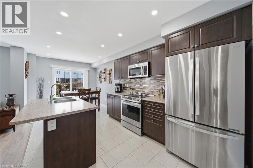 115 ENGLISH Lane - 10