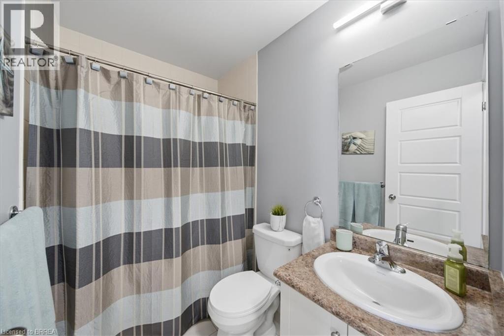 115 ENGLISH Lane - Image 25