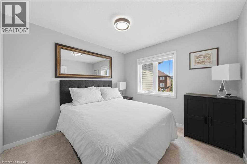 115 ENGLISH Lane - 28
