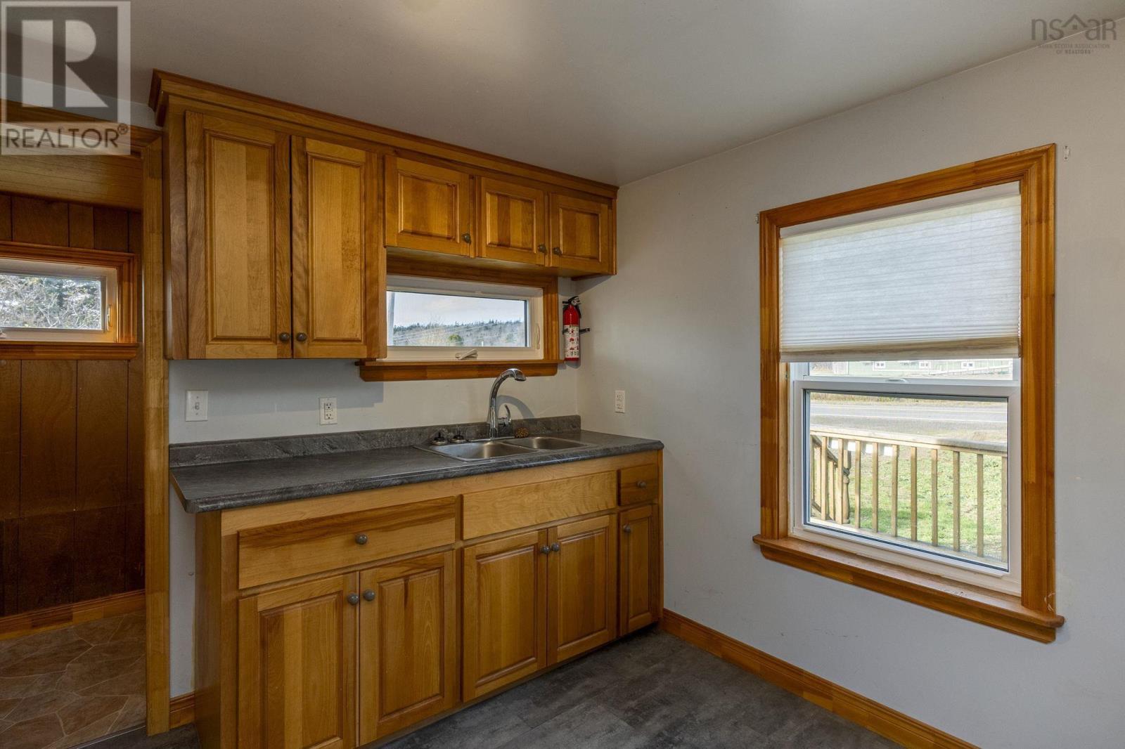 4348 217 Highway - 6