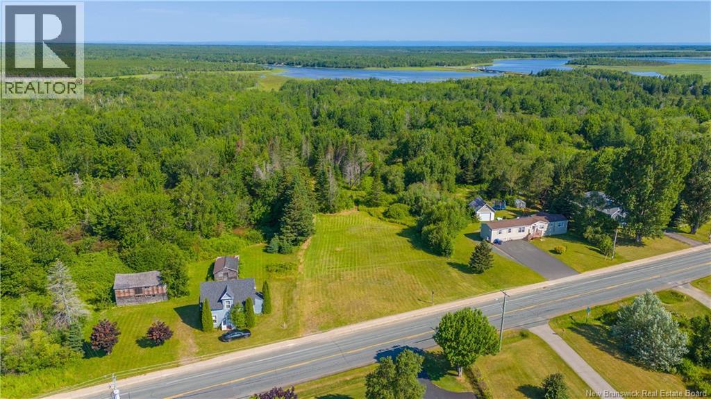 722 des Acadiens Boulevard, Bertrand — photo 2